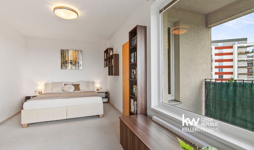 Prodej bytu 4+kk 95 m², Praha – náhled fotky 23