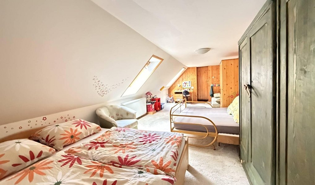 Prodej domu 200 m² s pozemkem 1 124 m², Klíny – náhled fotky 13