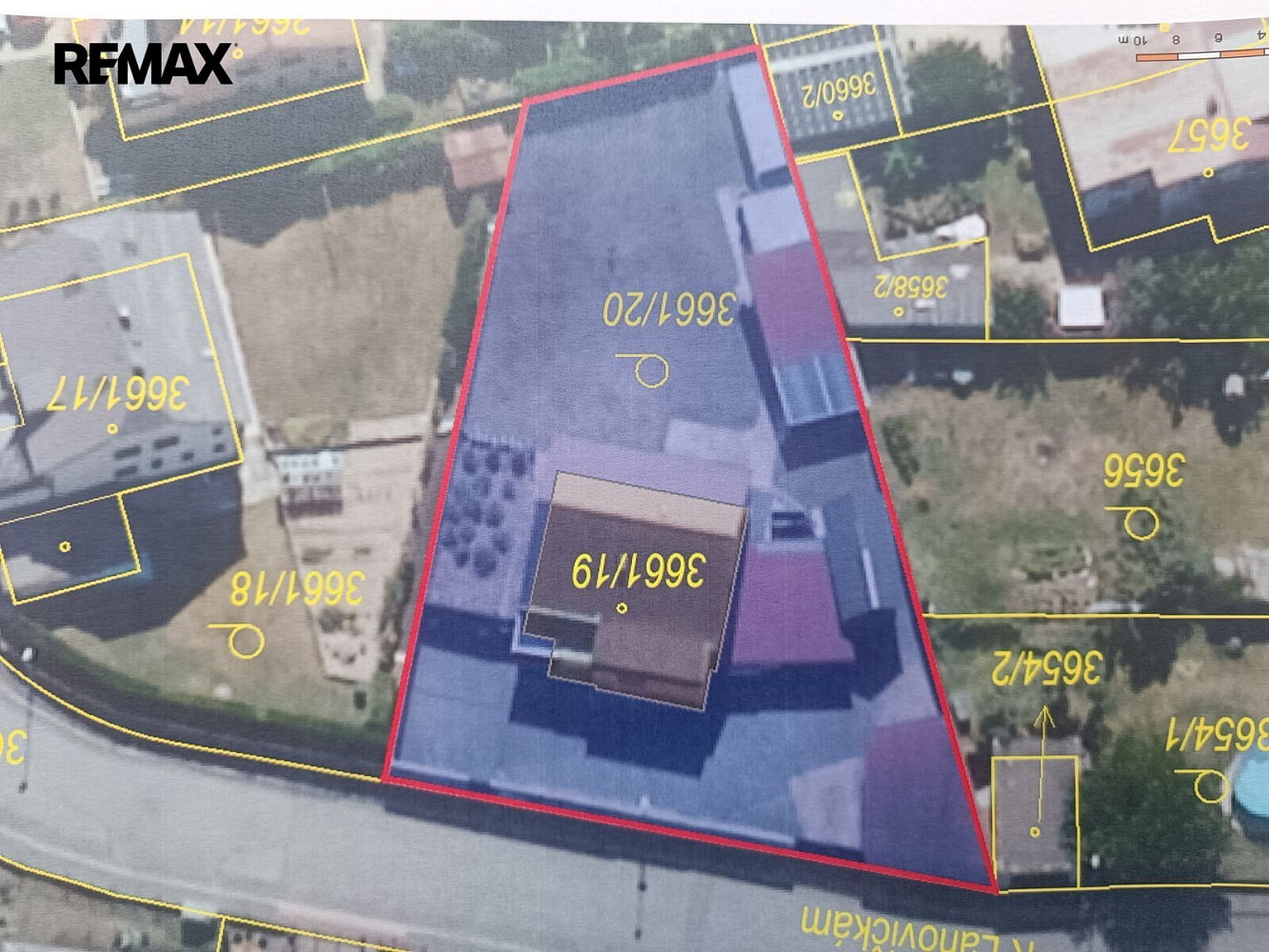 Prodej stavebního pozemku 749 m²