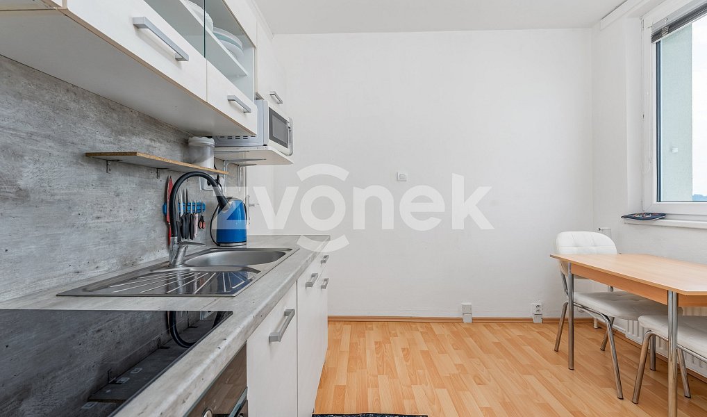 Prodej bytu 3+1 69 m², Zlín – náhled fotky 2