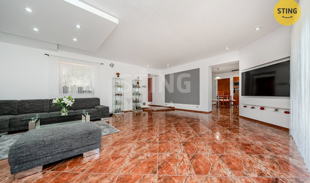 Prodej domu 146 m² s pozemkem 3 013 m², Fulnek – náhled fotky 30