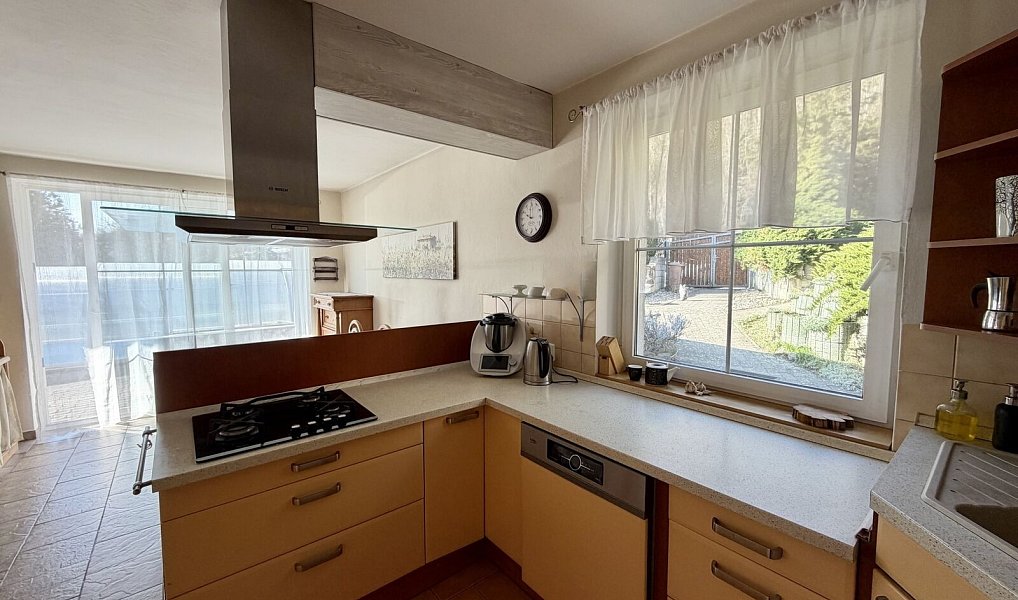 Prodej domu 306 m² s pozemkem 1 014 m², Mladá Boleslav – náhled fotky 2