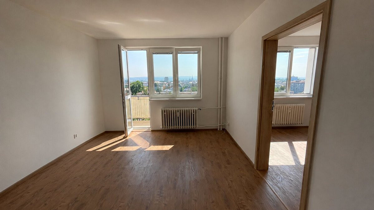 Pronájem bytu 3+1 61 m² – fotografie 3