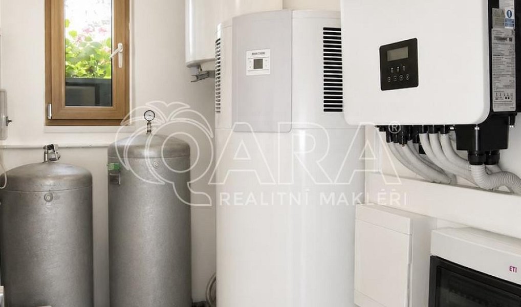 Prodej domu 285 m² s pozemkem 730 m², Březová-Oleško – náhled fotky 20