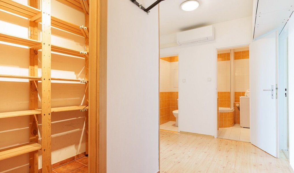 Prodej bytu 3+1 67 m², Praha – náhled fotky 21