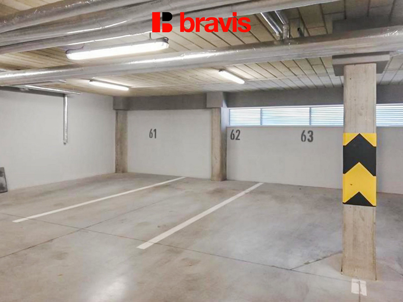 Pronájem garážového stání v bytovém domě, brno - štýřice, ul. vídeňská