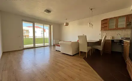 Pronájem bytu 1+kk 45 m²