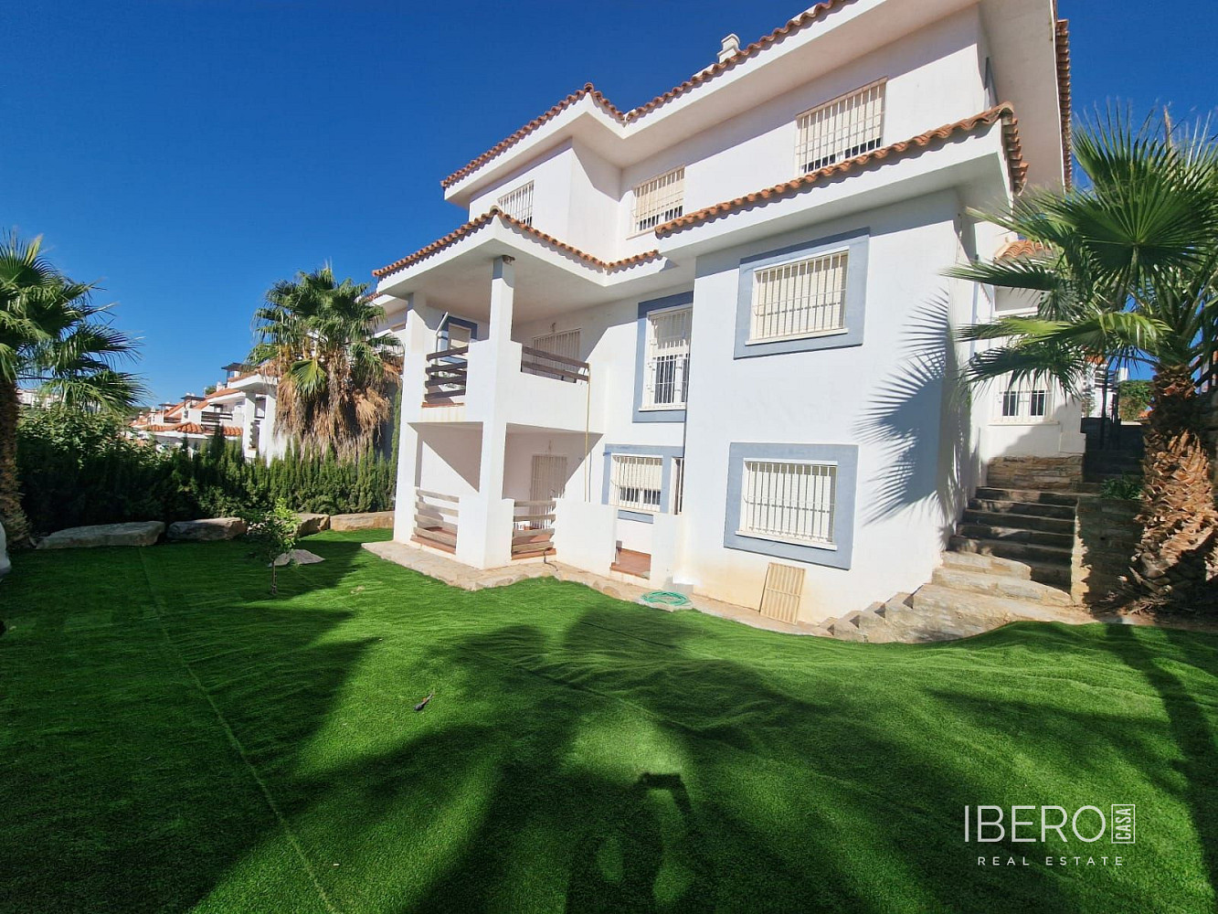 Prodej domu 300 m² s pozemkem 476 m²