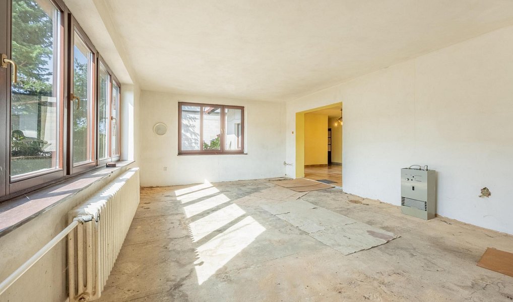 Prodej domu 340 m² s pozemkem 681 m², Plzeň – náhled fotky 17