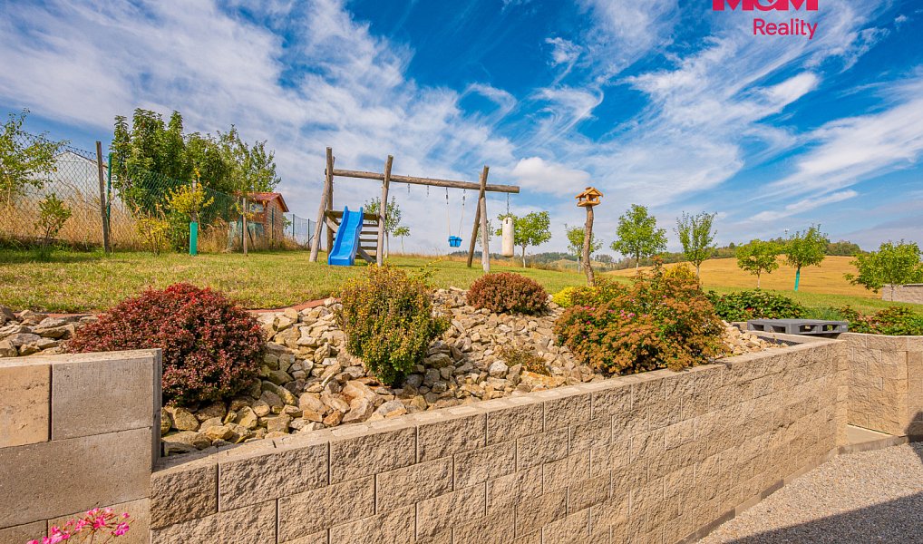 Prodej domu 126 m² s pozemkem 975 m², Jankov – náhled fotky 22