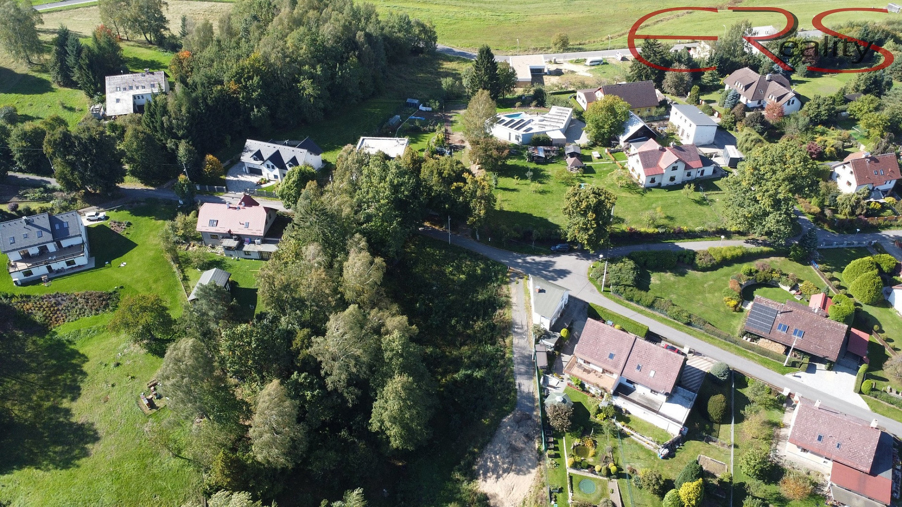 Prodej stavebního pozemku 1 358 m² – fotografie 4