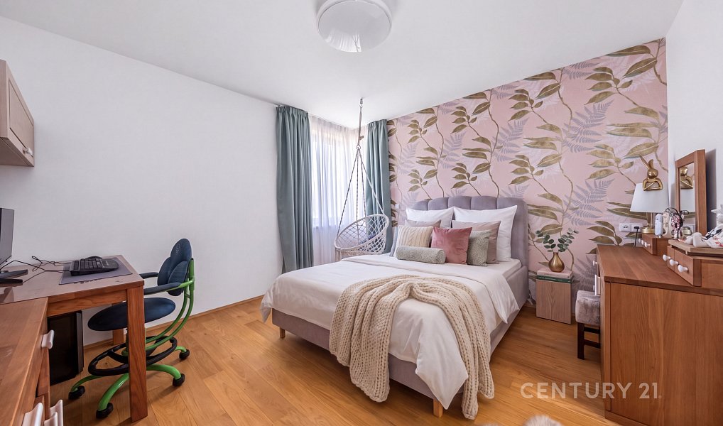 Pronájem domu 246 m² s pozemkem 1 219 m², Bašť – náhled fotky 10