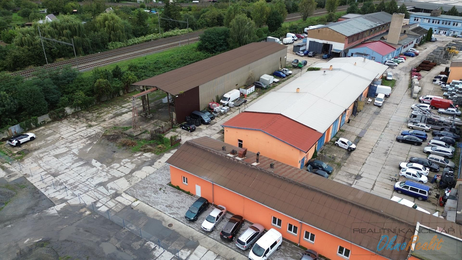 Pronájem skladovacích prostor 200 m² – fotografie 4