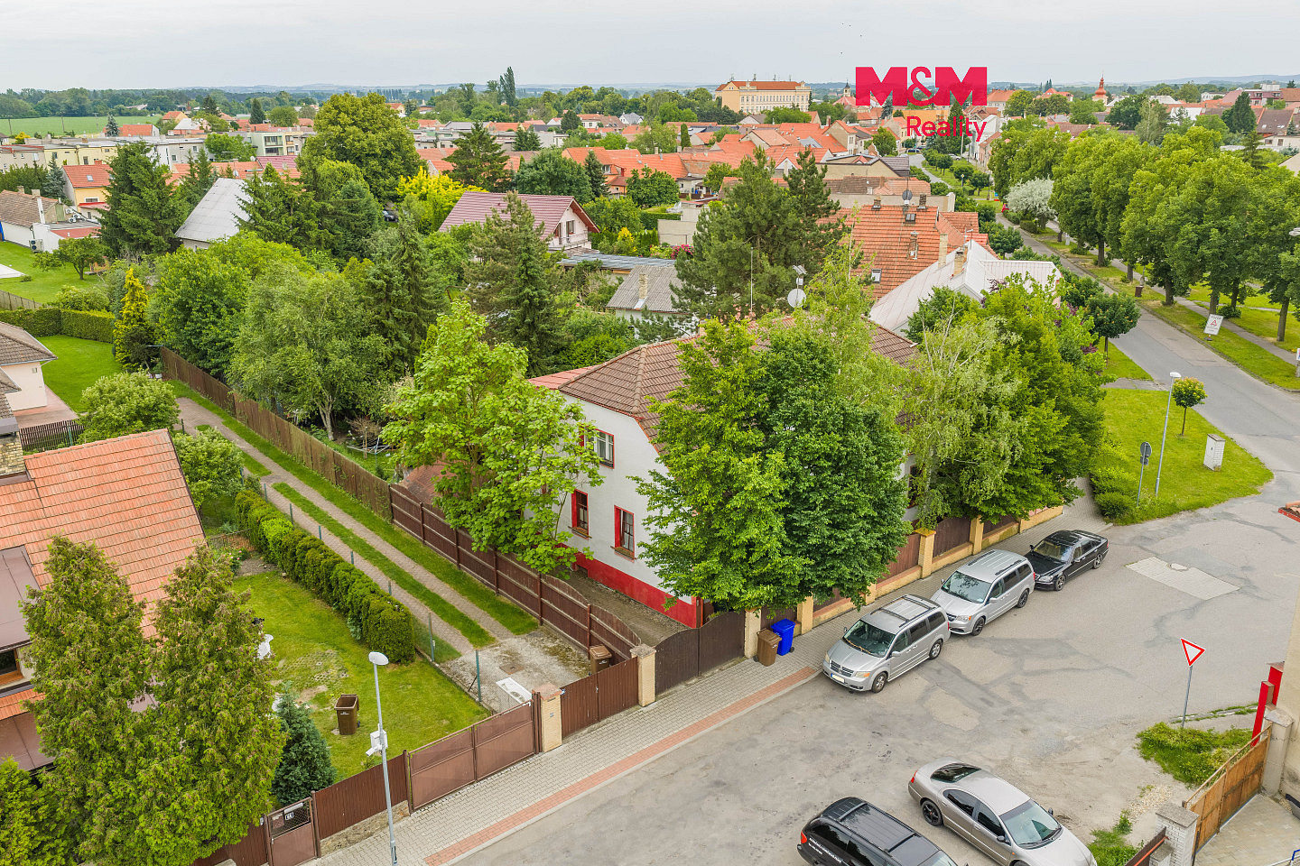 Prodej domu 220 m² s pozemkem 1 023 m²