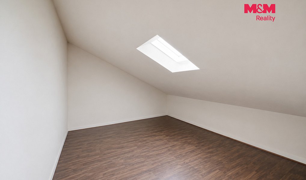Prodej bytu 3+kk 78 m², Cheb – náhled fotky 7