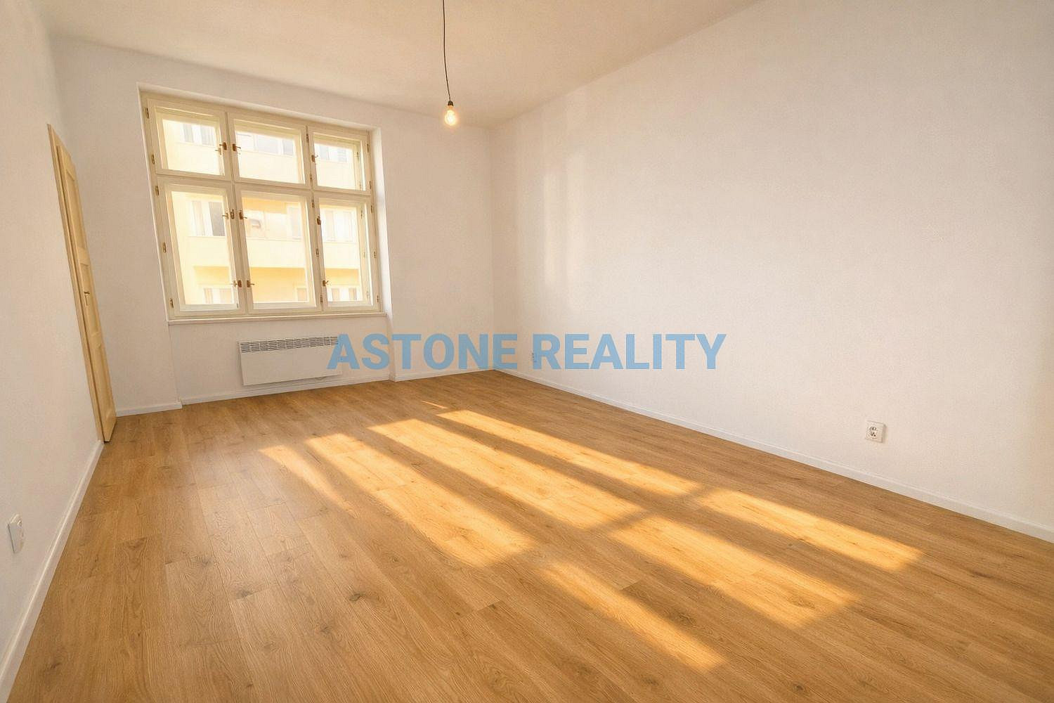 Pronájem bytu 2+kk 58 m² — photo 3