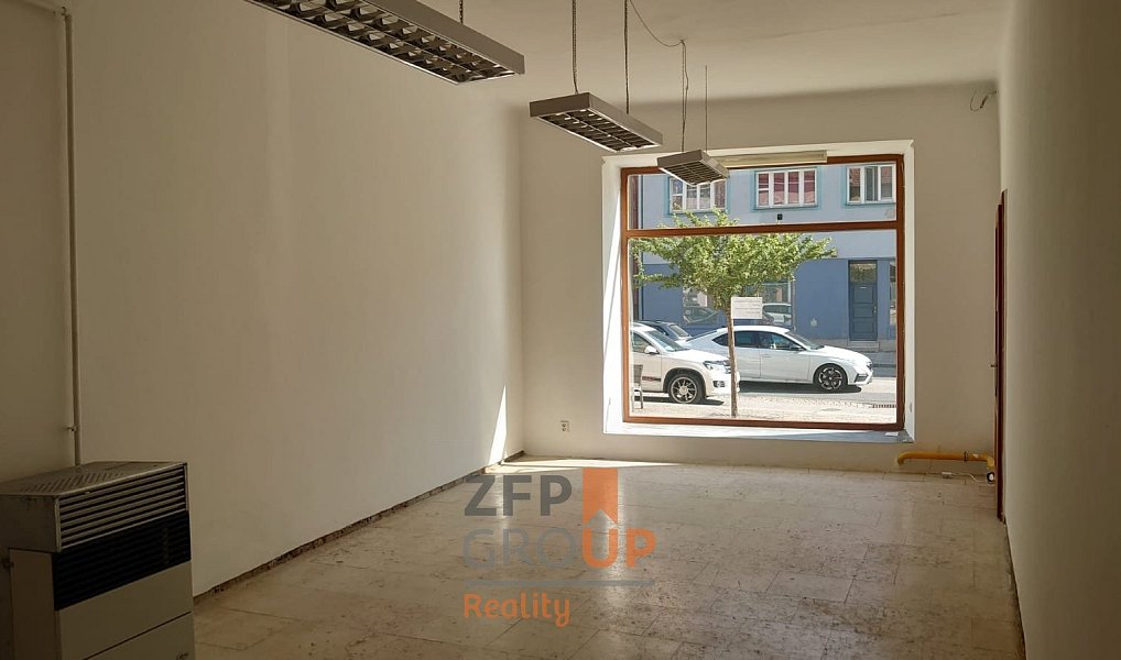 Pronájem obchodních prostor 47 m², Moravské Budějovice – náhled fotky 2