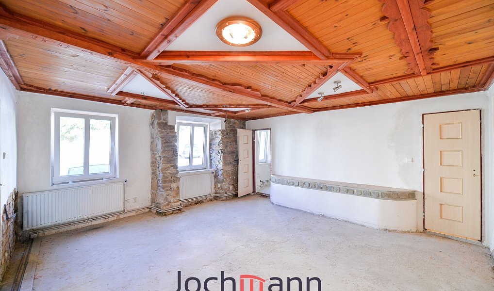 Prodej domu 310 m² s pozemkem 377 m², Benešov nad Černou – náhled fotky 2