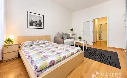 Prodej bytu atypického 190 m², Plzeňská, Praha 5 - Smíchov