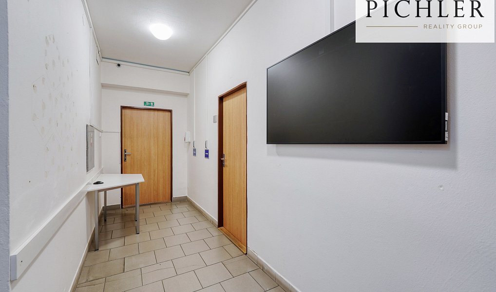 Pronájem kanceláře 255 m², Plzeň – náhled fotky 25