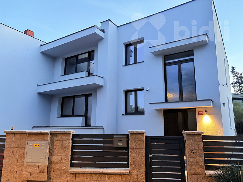 Pronájem bytu 4+1 100 m²