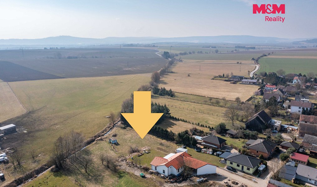 Prodej stavebního pozemku 1 640 m², Volduchy – náhled fotky 7