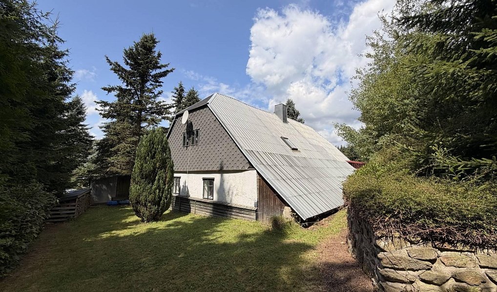 Prodej domu 200 m² s pozemkem 1 124 m², Klíny – náhled fotky 24