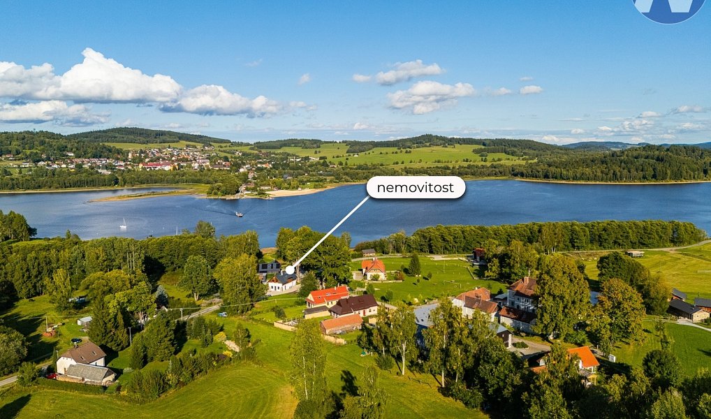 Prodej domu 196 m² s pozemkem 400 m², Horní Planá – náhled fotky 37
