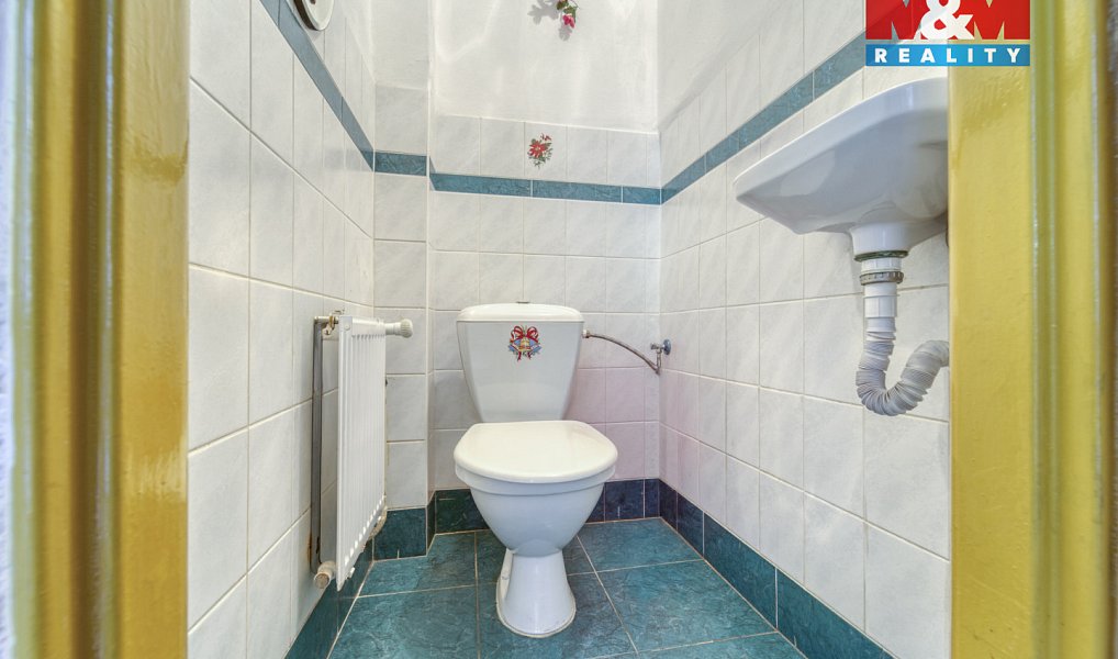 Prodej domu 215 m² s pozemkem 2 023 m², Toužim – náhled fotky 9