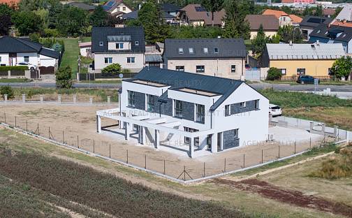 Prodej domu 312 m² s pozemkem 1 228 m²