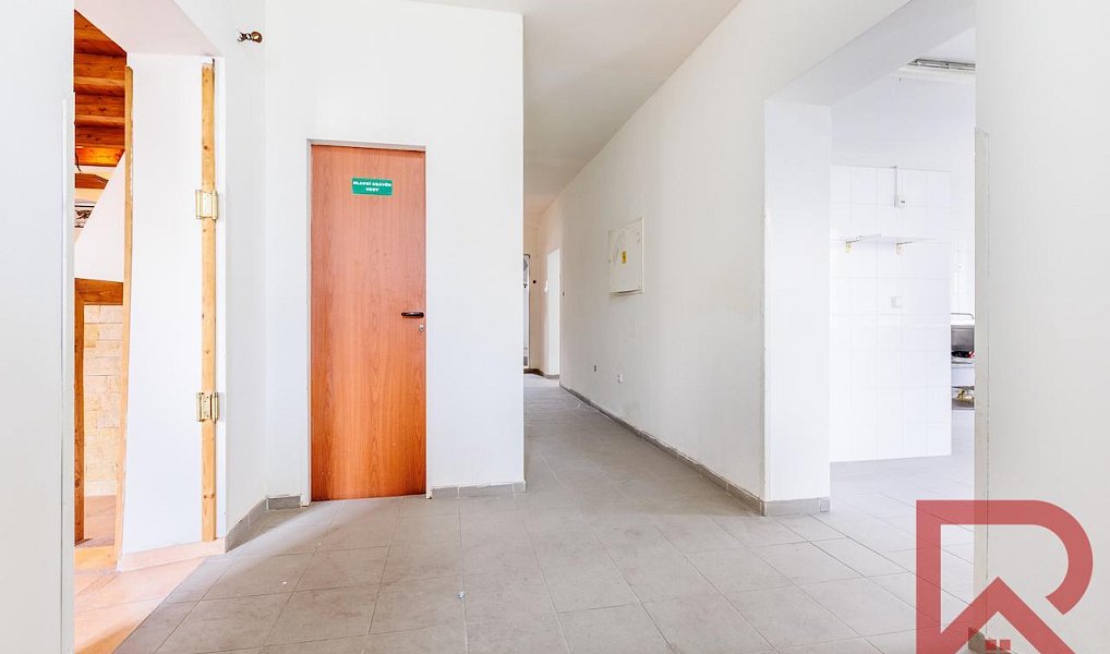 Prodej restaurace 379 m², Stráž nad Ohří – náhled fotky 13