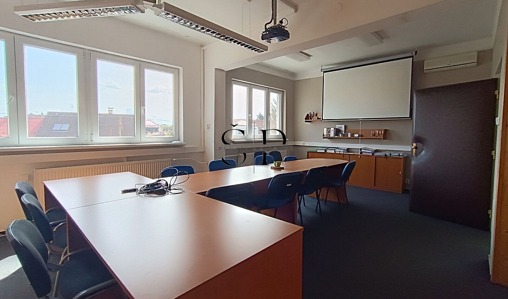 Pronájem kanceláře 600 m², Nýřany – náhled fotky 9