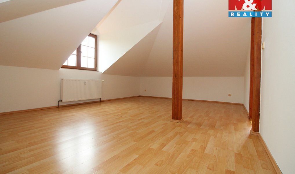 Prodej bytu 2+1 92 m², Nový Bor – náhled fotky 5