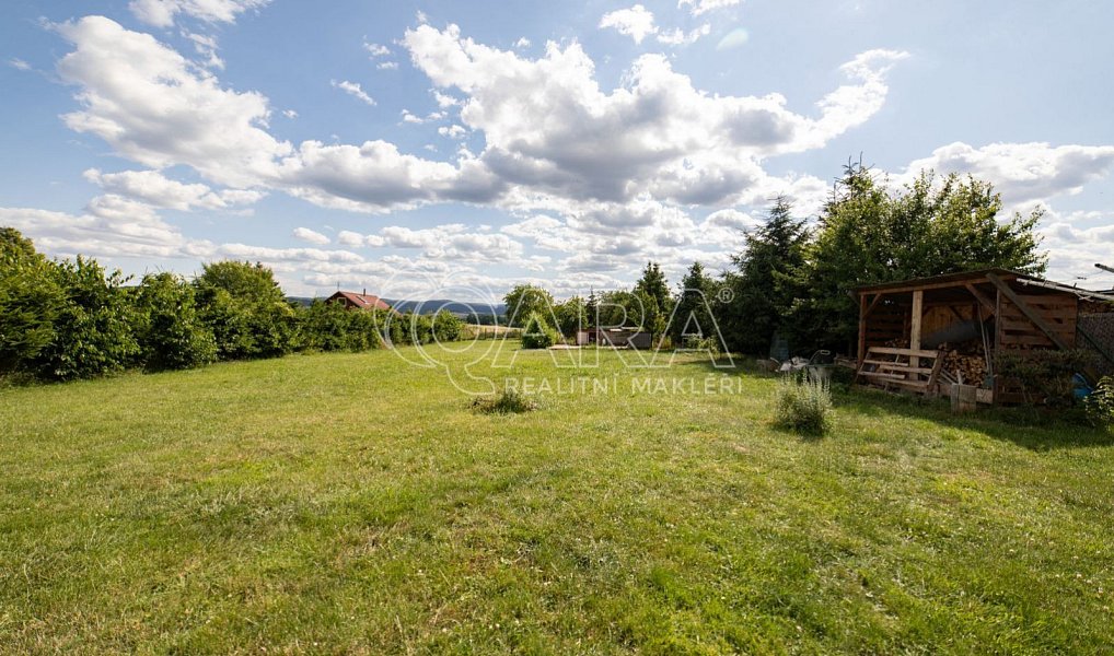 Prodej domu 105 m² s pozemkem 2 043 m², Lochovice – náhled fotky 26