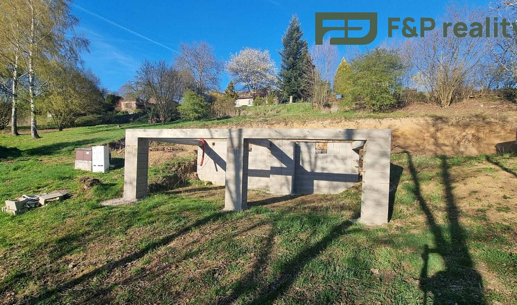 Prodej stavebního pozemku 1 360 m², Číhošť – náhled fotky 3