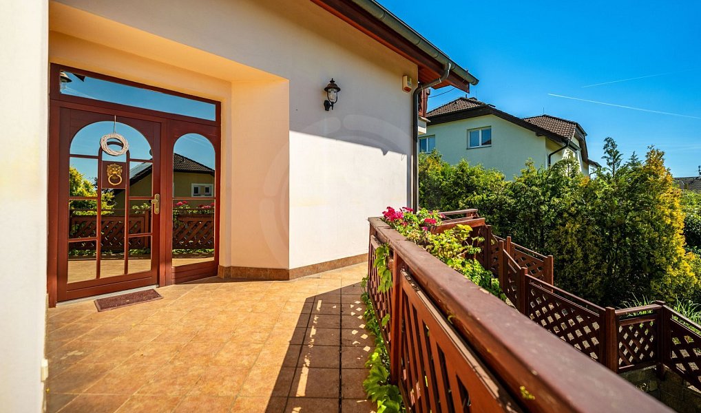 Prodej domu 340 m² s pozemkem 1 147 m², Tábor – náhled fotky 47