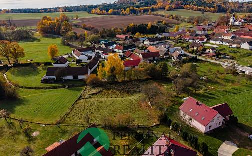 Prodej stavebního pozemku 2 232 m², Mlýny, okres Tábor