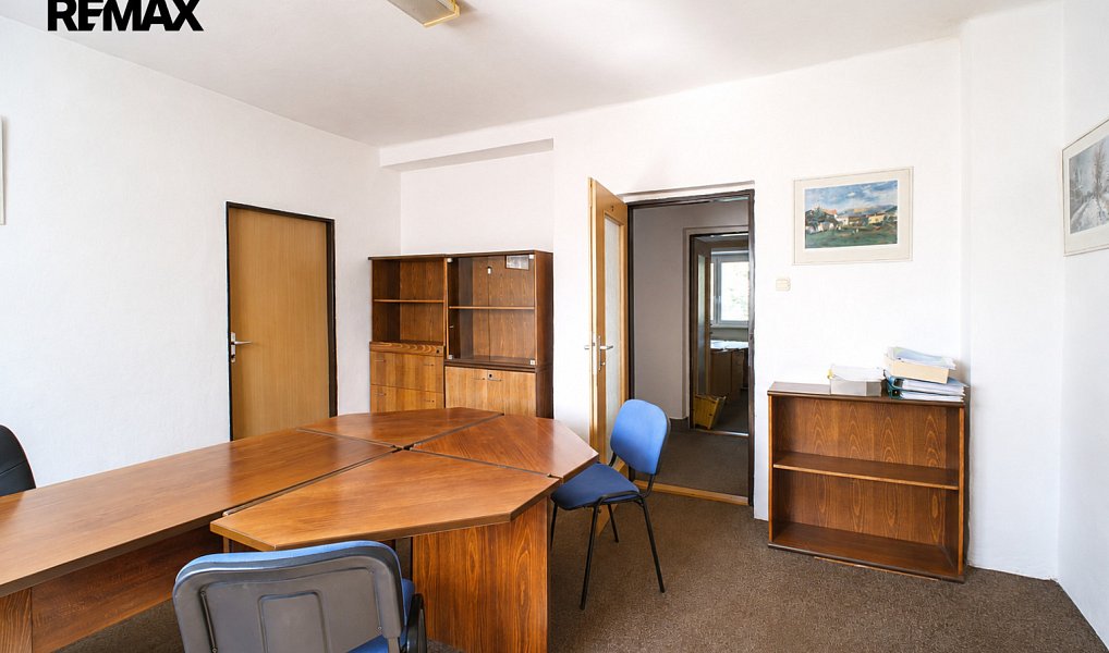 Prodej kanceláře 1 275 m², Petřvald – náhled fotky 10