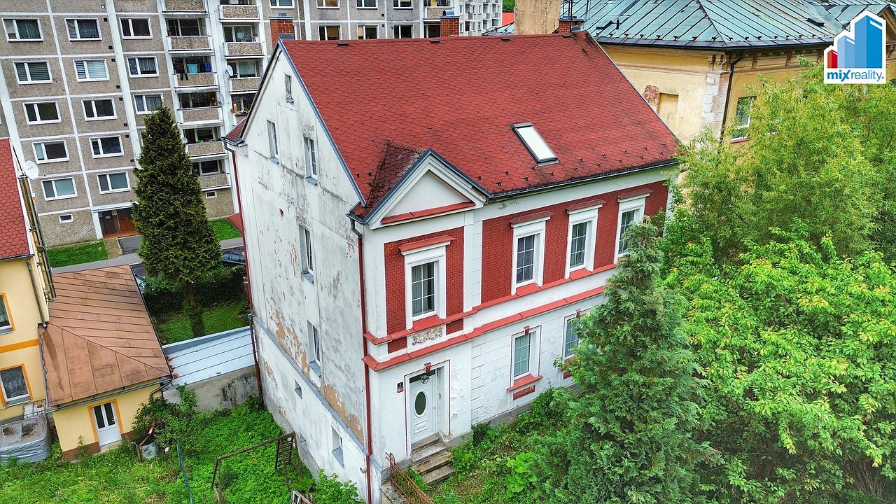 Prodej domu 304 m² s pozemkem 365 m²
