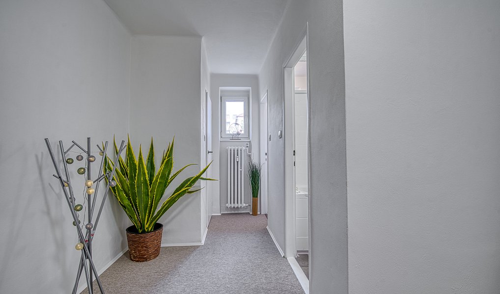 Pronájem bytu 2+1 57 m², Beroun – náhled fotky 16
