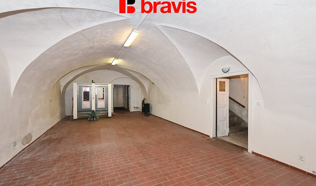 Prodej nájemního domu, činžáku 420 m², Rousínov – náhled fotky 4