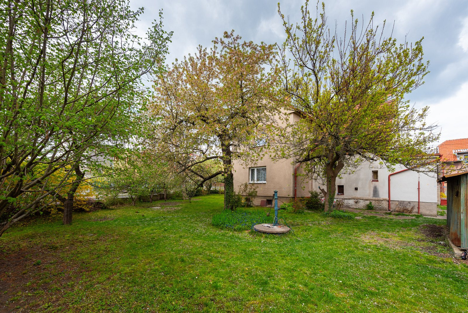 Prodej domu 150 m² s pozemkem 674 m² — photo 2
