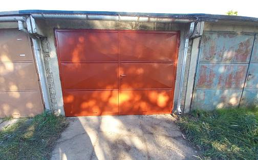 Prodej garáže u Podjezdu, U podjezdu, Olomouc