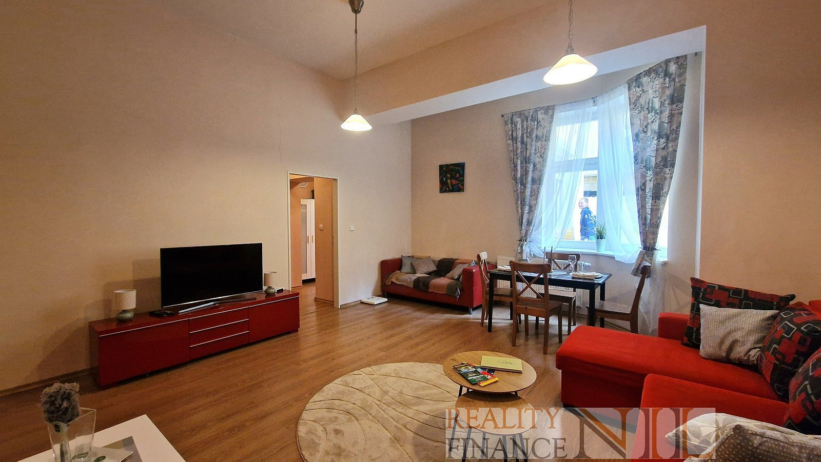 Pronájem bytu 2+kk 74 m² – fotografie 5