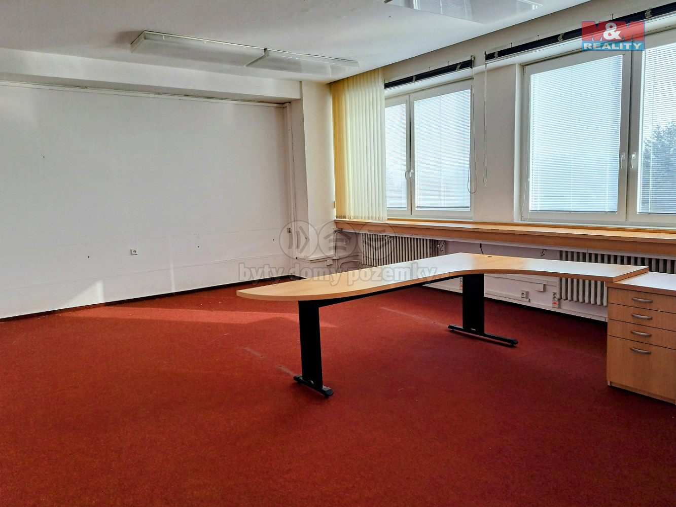 Pronájem kanceláře 288 m² — photo 4