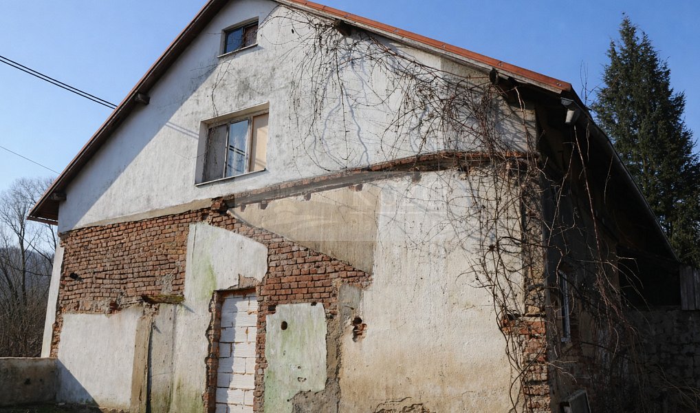 Prodej domu 250 m² s pozemkem 1 105 m², Česká Kamenice – náhled fotky 3