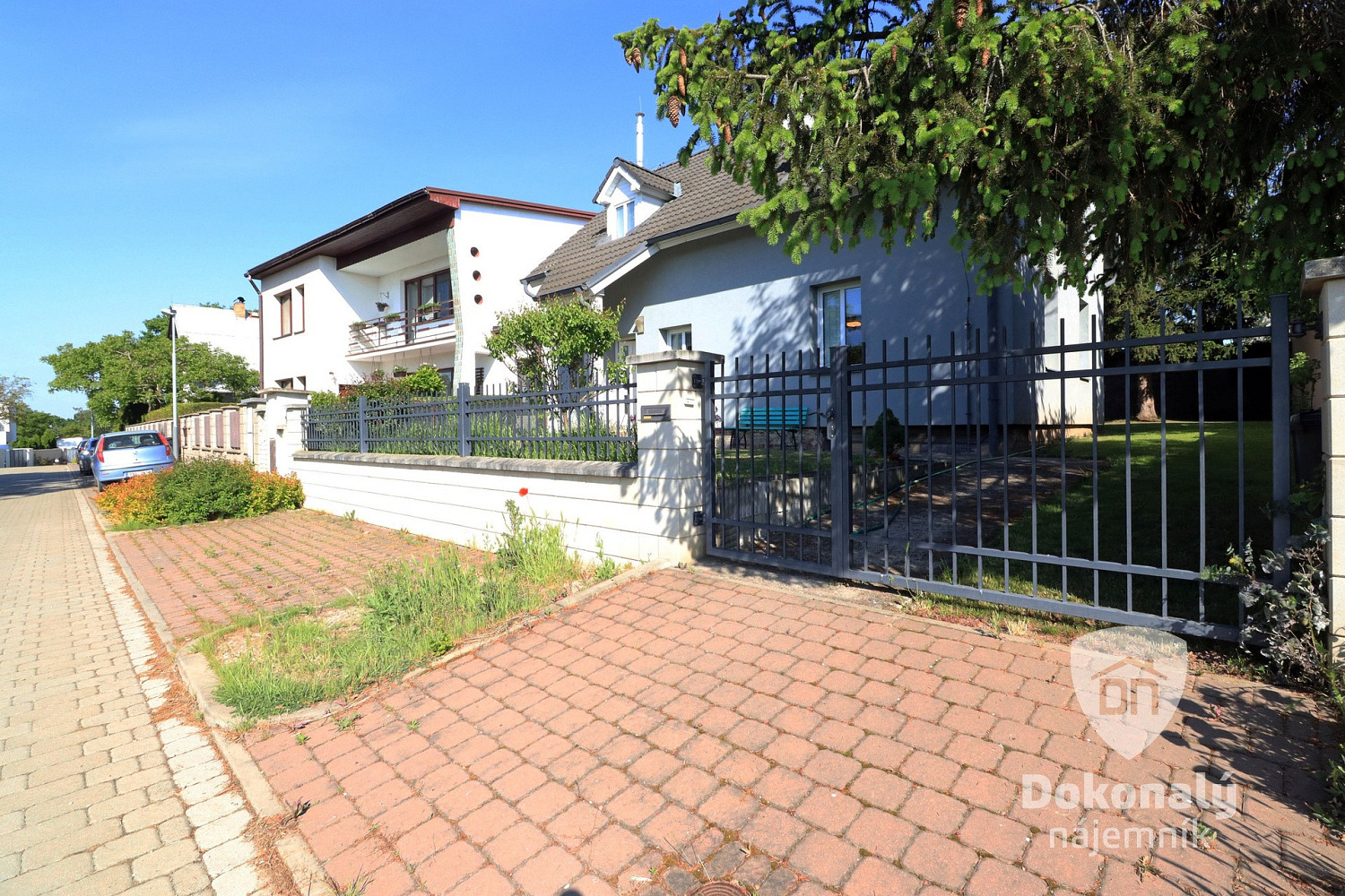 Pronájem domu 140 m² s pozemkem 335 m²