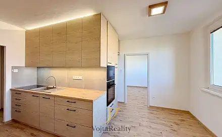 Prodej bytu 2+1 55 m², Černá cesta, Olomouc - Klášterní Hradisko