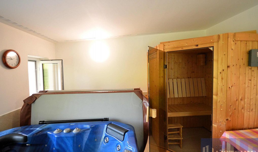 Prodej domu 153 m² s pozemkem 1 500 m², Zlaté Hory – náhled fotky 14