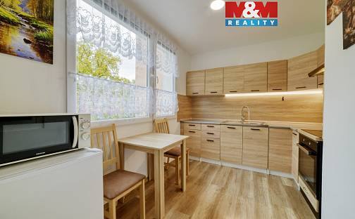 Prodej bytu 3+1 64 m², Hroznatova, Mariánské Lázně - Úšovice, okres Cheb